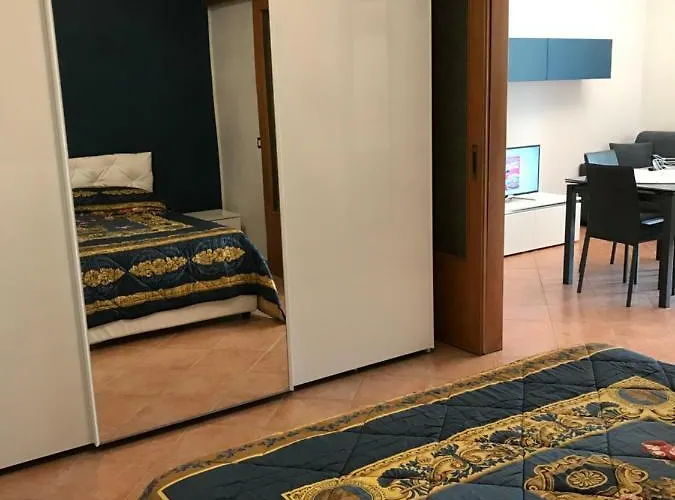 Recanati House Feriehus Giardini Naxos